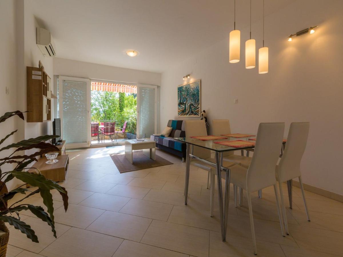 דראמליי Apartment Villa Sara מראה חיצוני תמונה